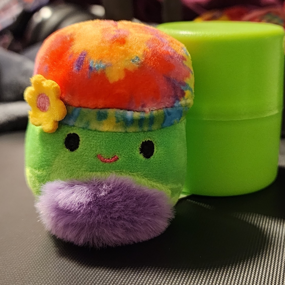 Mystery Squad Capsule Blacklight Garo Micromallow Squishmallow
